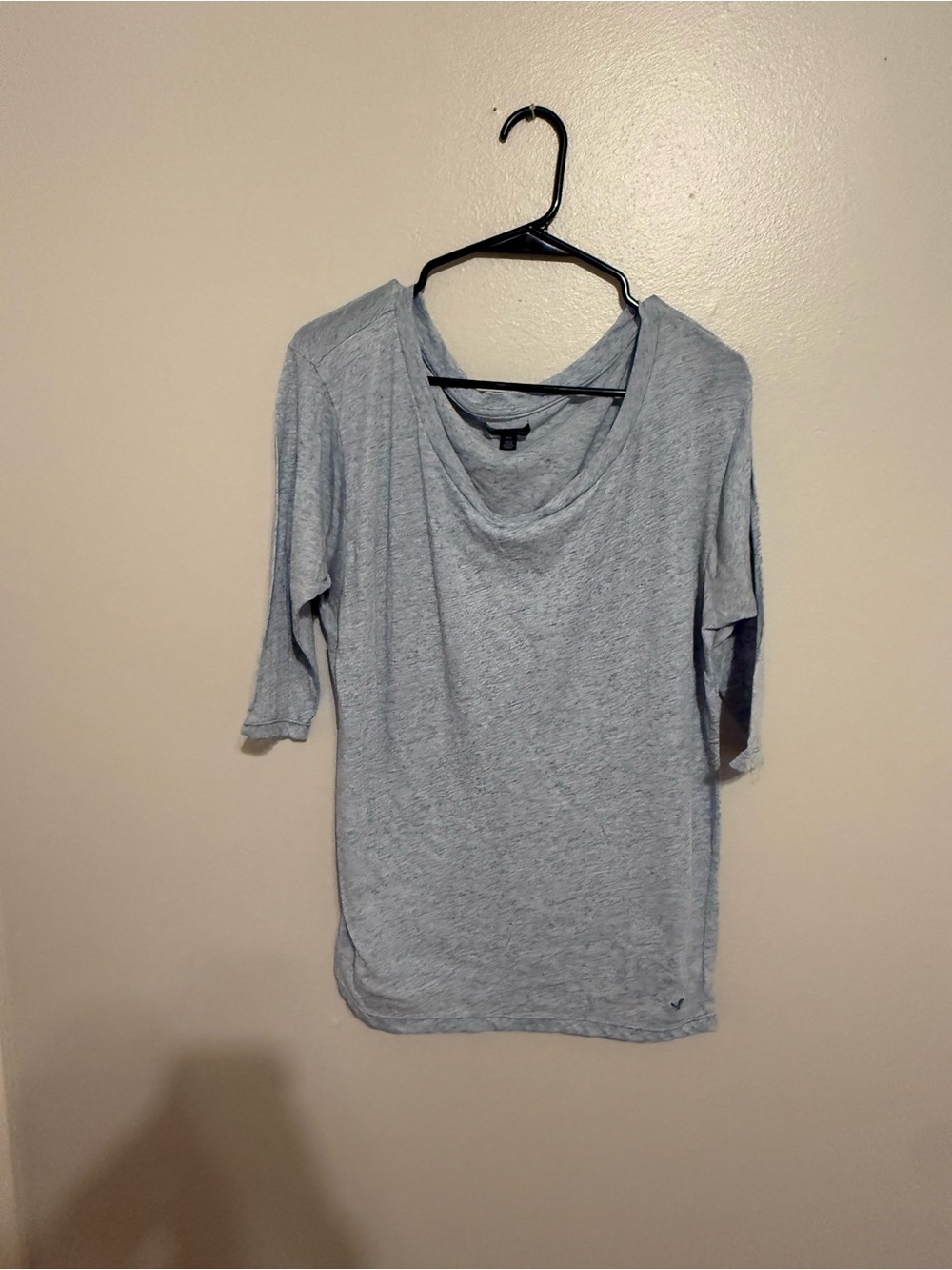 American Eagle Outfitters Light Gray Draped Neck 3/4 Sleeve Top